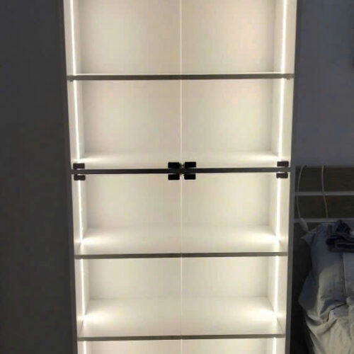 Tủ Kính Trưng Bày